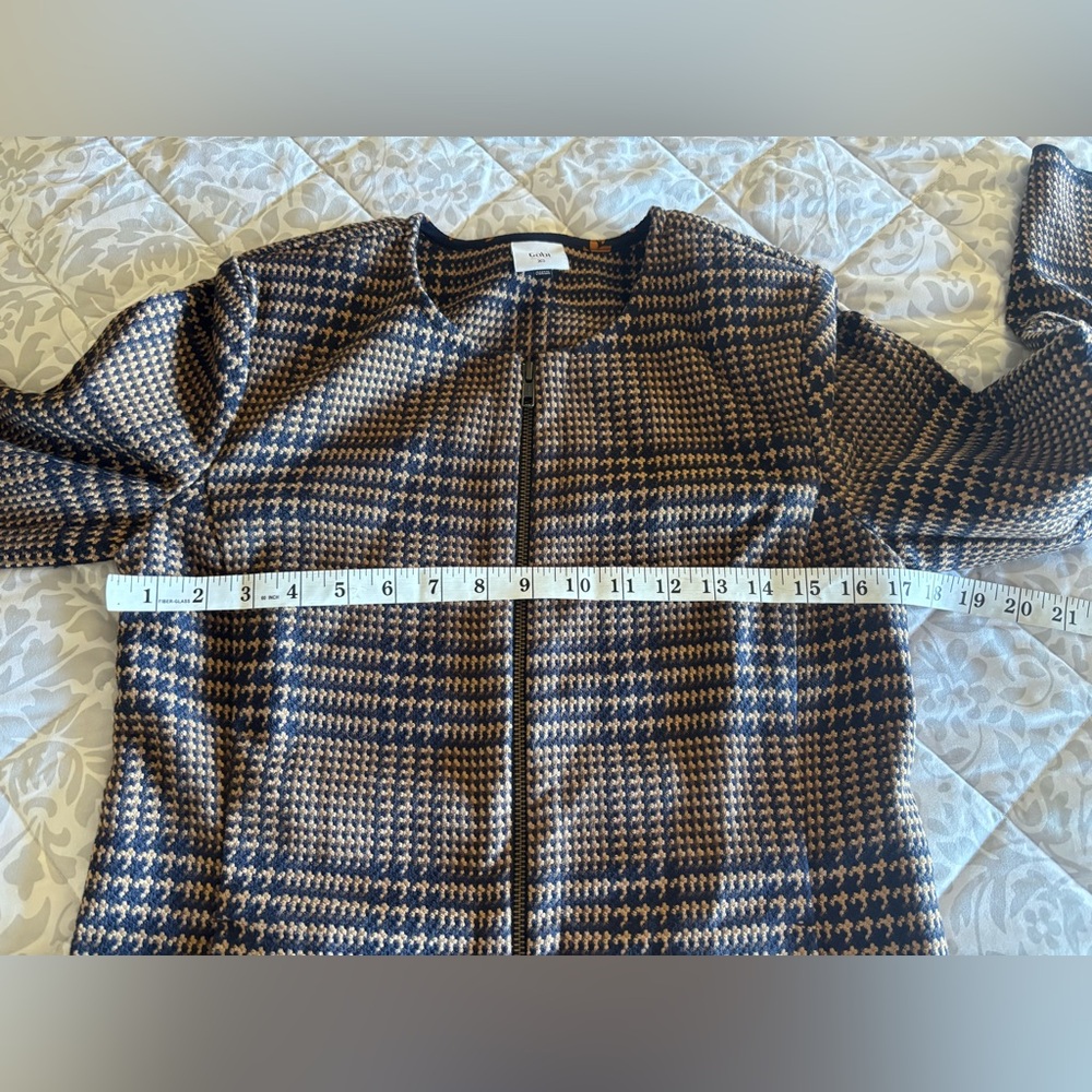 Cabi 3902 Flounce Jacket - Picture 10 of 13